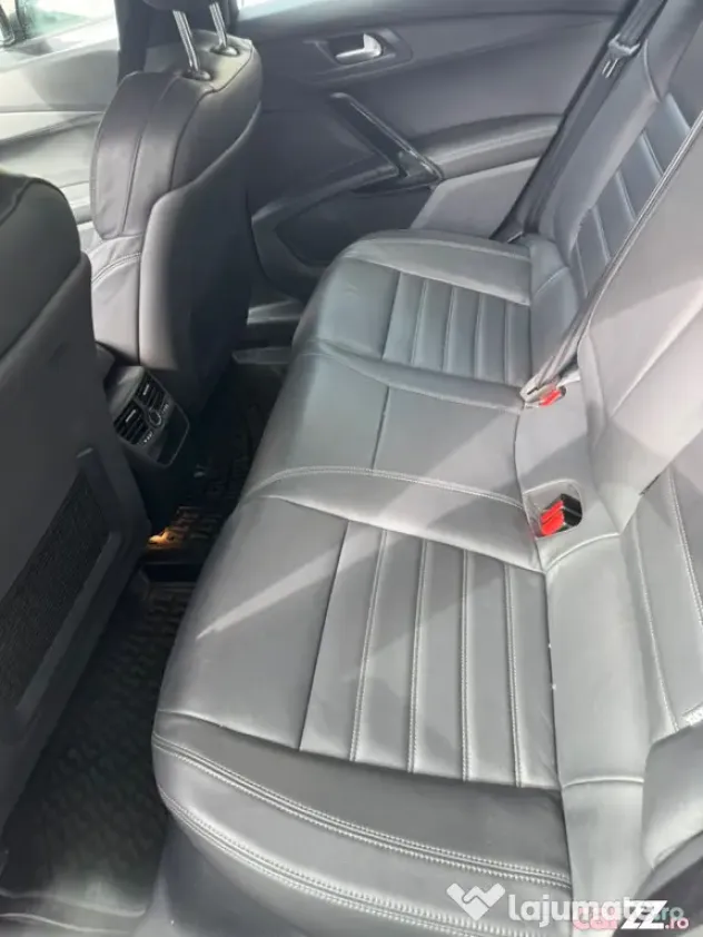 Peugeot 508 din anul 2015