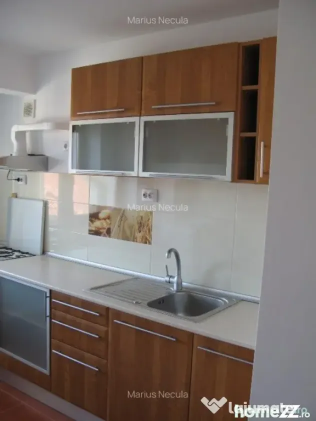 Eroii revolutiei vila tip bloc etaj 2