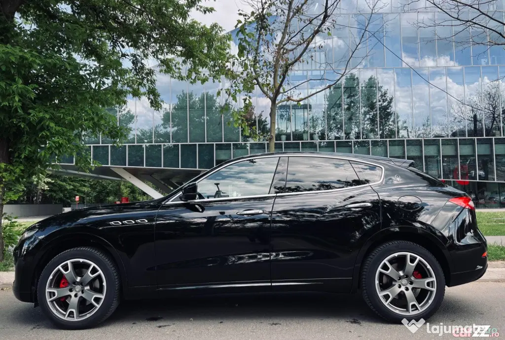 Maseratti Levante Q4 350CP,55000km,TVA deduct.,full,fara accident,stare perfecta