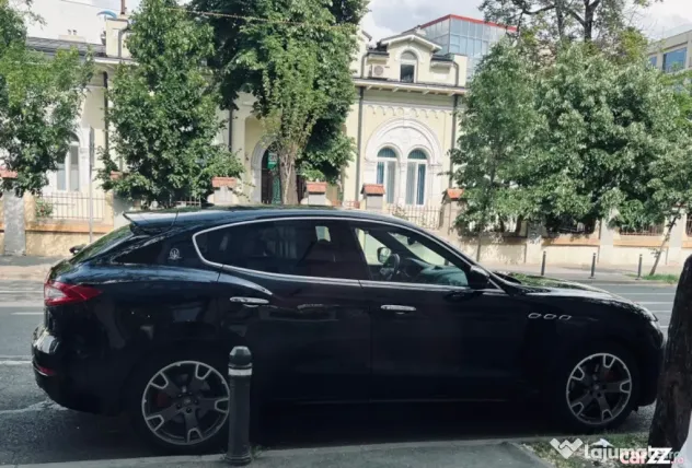 Maseratti Levante Q4 350CP,55000km,TVA deduct.,full,fara accident,stare perfecta