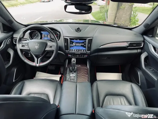 Maseratti Levante Q4 350CP,55000km,TVA deduct.,full,fara accident,stare perfecta