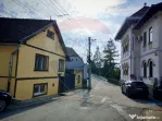 Casa ultracentral in Saliste cu un teren generos de 1757 mp