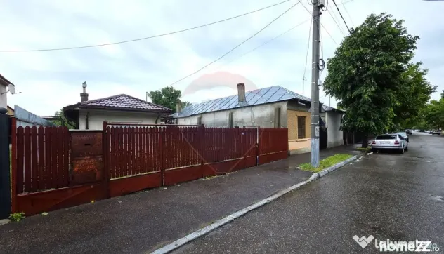 Vanzare casă cu teren de strada Matei Basarab, Ramnicu S...
