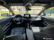 Toyota C-HR Hybrid/Toyota Relax 