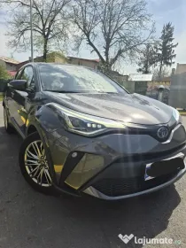 Toyota C-HR Hybrid/Toyota Relax