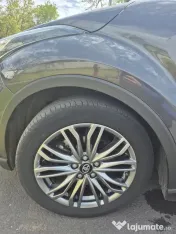 Toyota C-HR Hybrid/Toyota Relax 