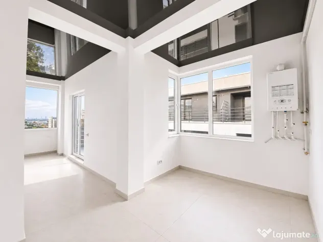 Apartament 3 camere | Vedere spre mare | 50m de plajă | Pa