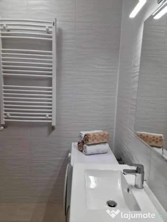 Proprietar inchiriez apartament 2 camere, bloc nou, zona Pallady