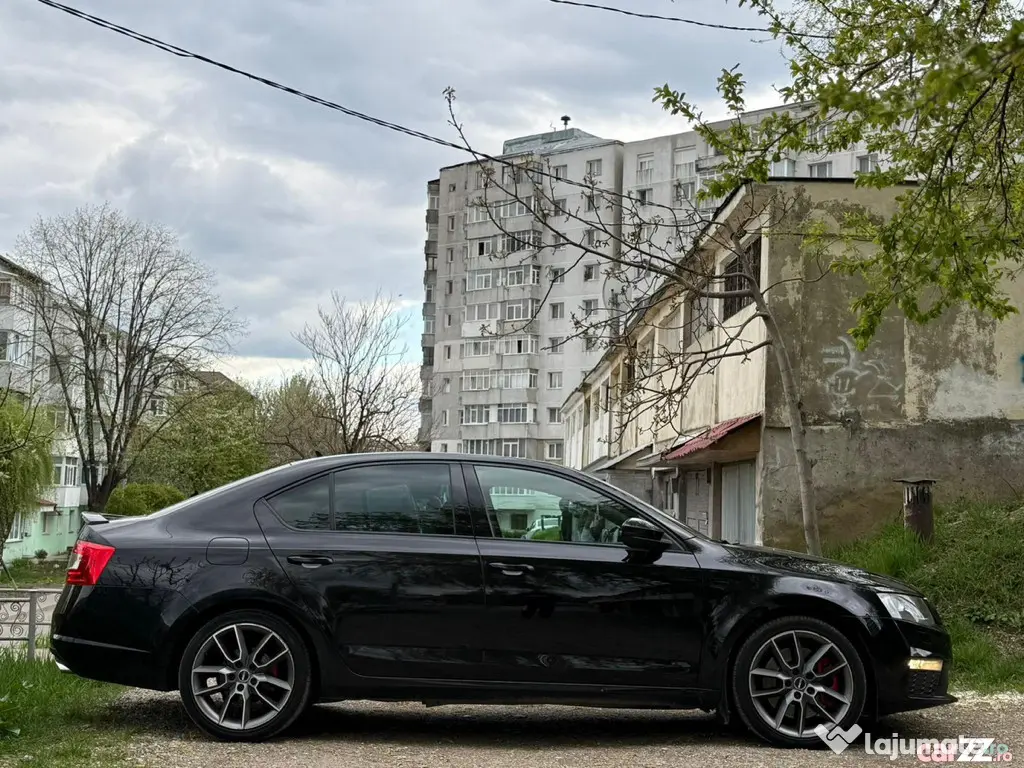 Skoda Octavia 3 VRS Automat-Padele