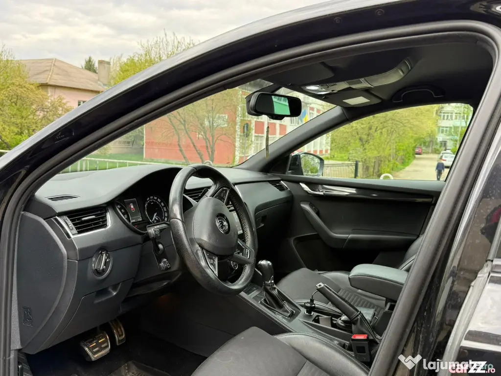 Skoda Octavia 3 VRS Automat-Padele