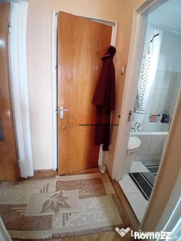 2 camere-Sector 4-Piata Straduintei-Parcare