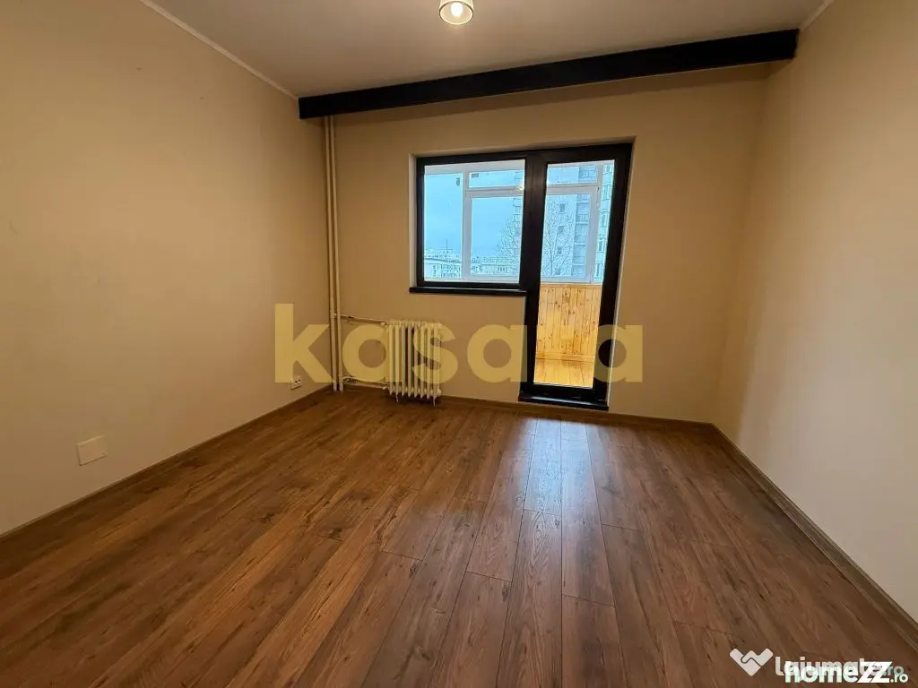 Oportunitate! Apartament 4 camere de vânzare în Colentina