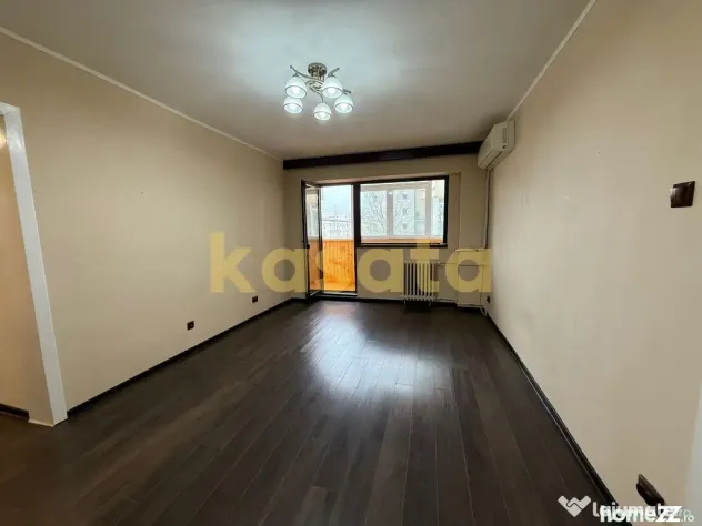 Oportunitate! Apartament 4 camere de vânzare în Colentina