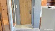 Vand garsoniera decomandata in Deva, zona Eminescu (Micro 15), etaj 3 