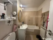 Apartament de 4 camere, 80 mp, decomandat, Cartier 1 Mai 