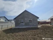 Casă Nouă Modernă de Vânzare –Sărata, Bacău,Confo... 