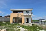 Casa individuala cu garaj si terase generoase in Chinteni