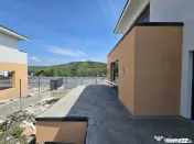 Casa individuala cu garaj si terase generoase in Chinteni 