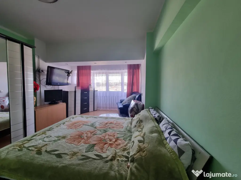 Bloc MAPN- Școala Mihai Drăgan! Apare rar la vânzare așa
