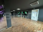 Spatiu comercial de inchiriat, 3 incaperi, 300 mp, zona cent 