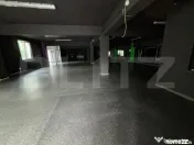 Spatiu comercial de inchiriat, 3 incaperi, 300 mp, zona cent 