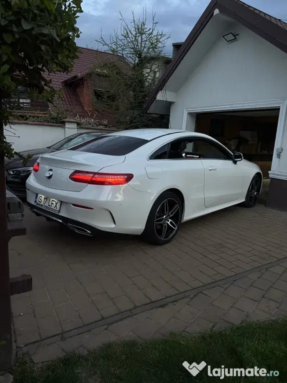 Mercedes-Benz E 220 d 4MATIC Coupe