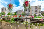 Apartament cu 2 camere de vânzare în Avangarden Tractor...