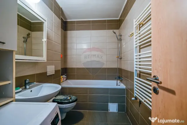 Apartament cu 2 camere de vânzare în Avangarden Tractor...
