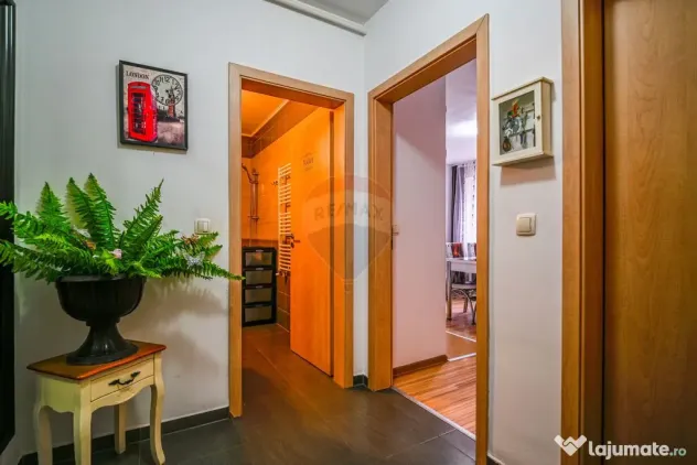 Apartament cu 2 camere de vânzare în Avangarden Tractor...