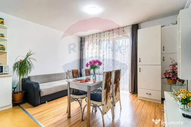 Apartament cu 2 camere de vânzare în Avangarden Tractor...