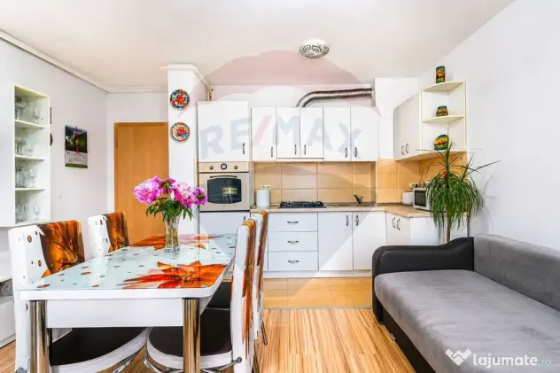 Apartament cu 2 camere de vânzare în Avangarden Tractor...