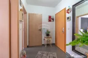 Apartament cu 2 camere de vânzare în Avangarden Tractor...