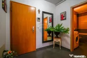 Apartament cu 2 camere de vânzare în Avangarden Tractor...