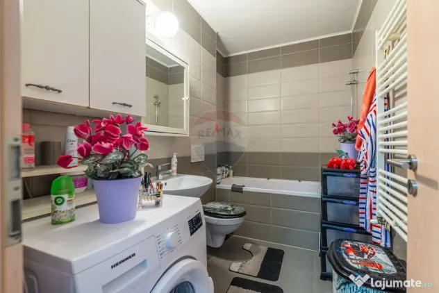 Apartament cu 2 camere de vânzare în Avangarden Tractor...