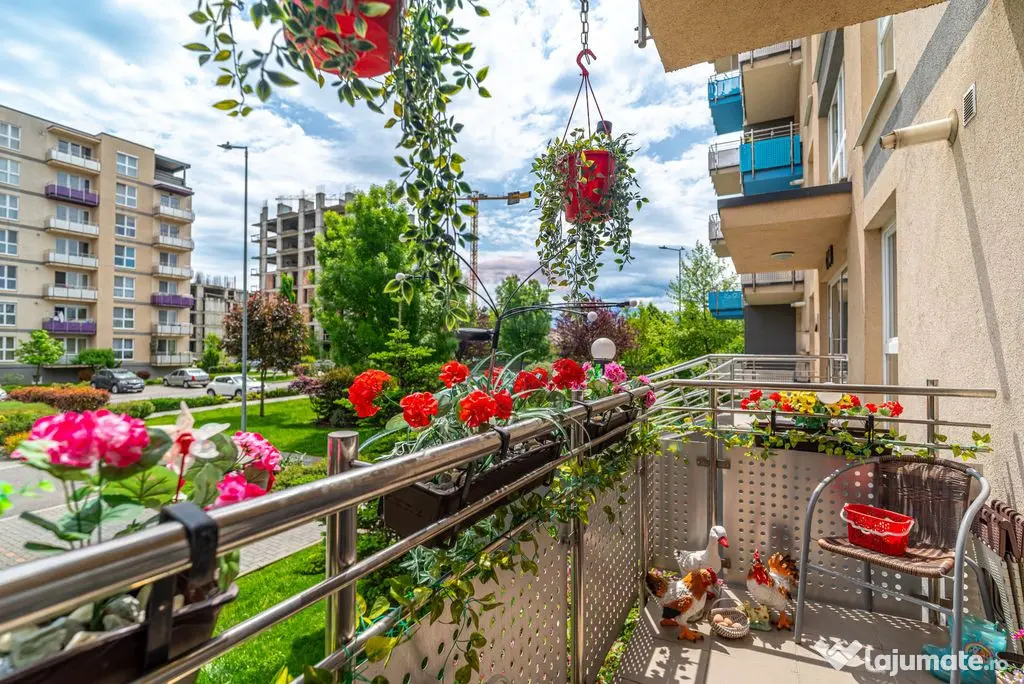 Apartament cu 2 camere de vânzare în Avangarden Tractor...