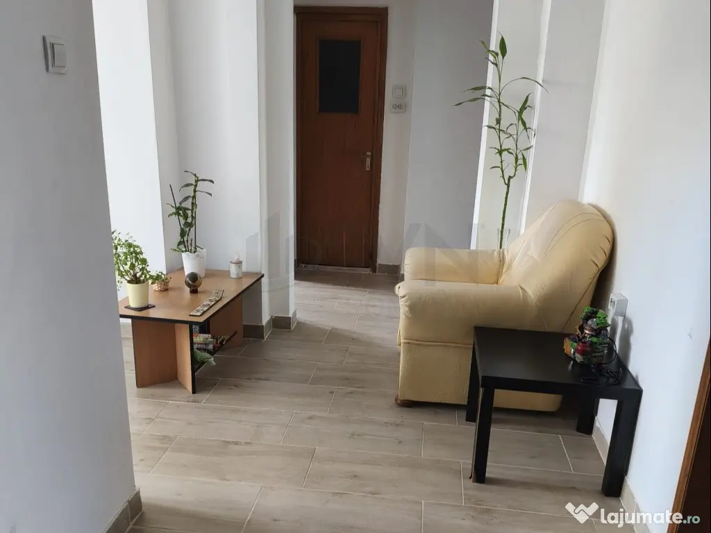 Apartament 3 camere l Calea Calarasilor l Metrou Piata Mu...