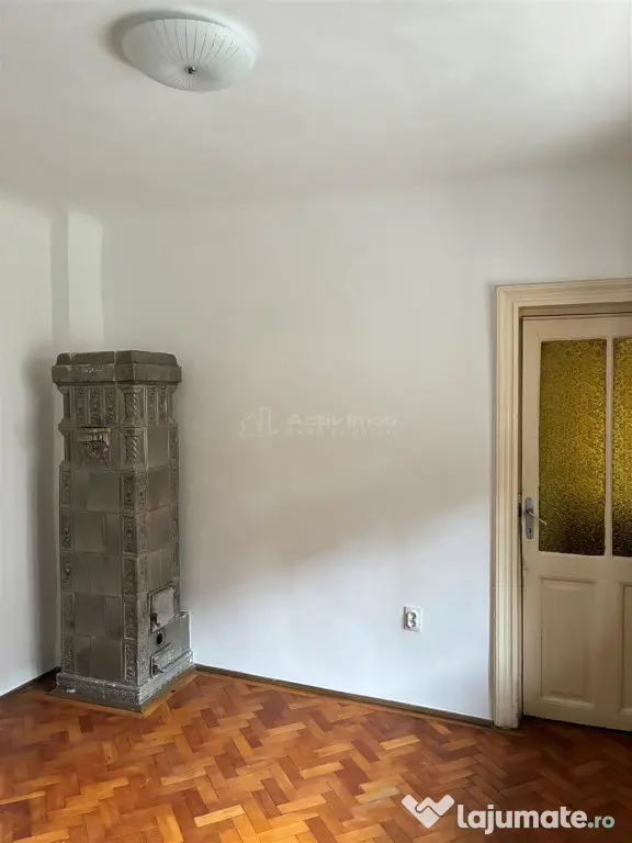 Casa 3 cam zona Armeneasca- Mosilor, str. Toamnei