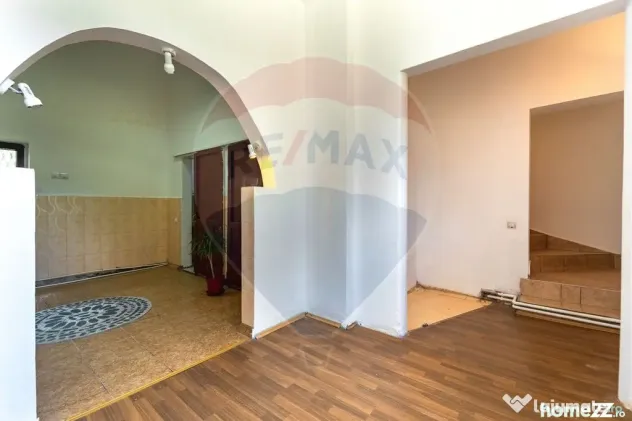 Casa cu Poveste/ Bufet, bar/ rezidential Colonia 1 Mai/ V... - Colonia 1 Mai (Brasov)