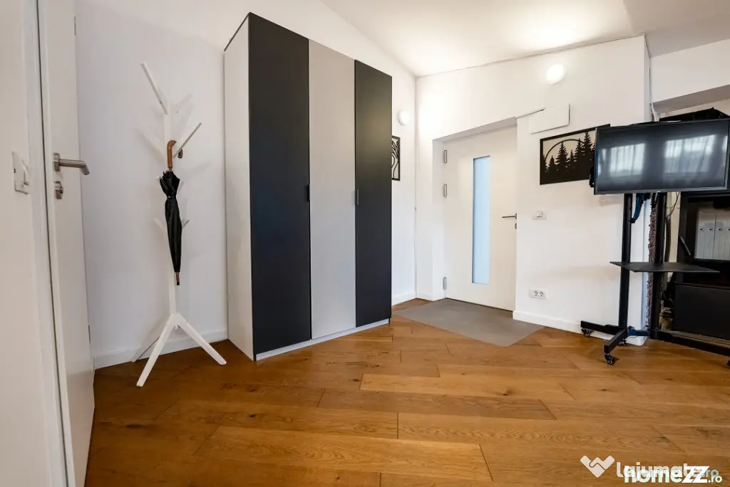 COTROCENI-GIULINI, STUDIO LA CHEIE, 33 MP, PLATA IN RATE!