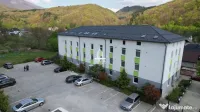 Apartament 3 camere NOU! Zona foarte liniștită!