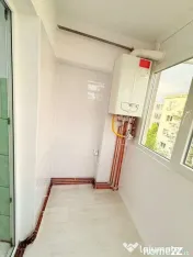 9 Mai - 2camere, cf1, dec, etaj 3/4, centrala - 79900 euro