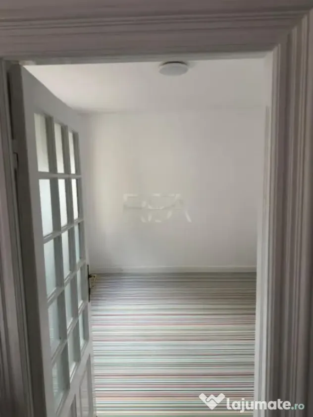 Casa 3 Camere - 95mp - ideală pentru activitate comercială