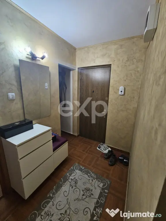 Apartament premium 3 camere decomandat, mobilat și utilat ?