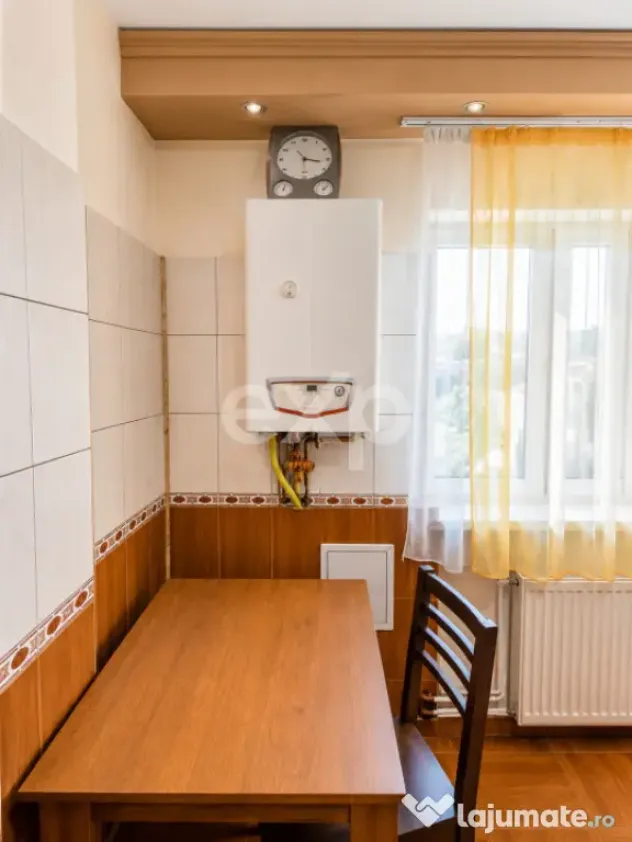 Apartament premium 3 camere decomandat, mobilat și utilat ?
