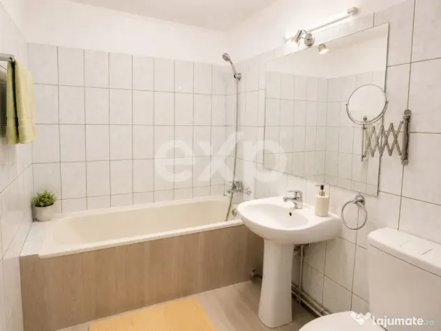 Apartament premium 3 camere decomandat, mobilat și utilat ?