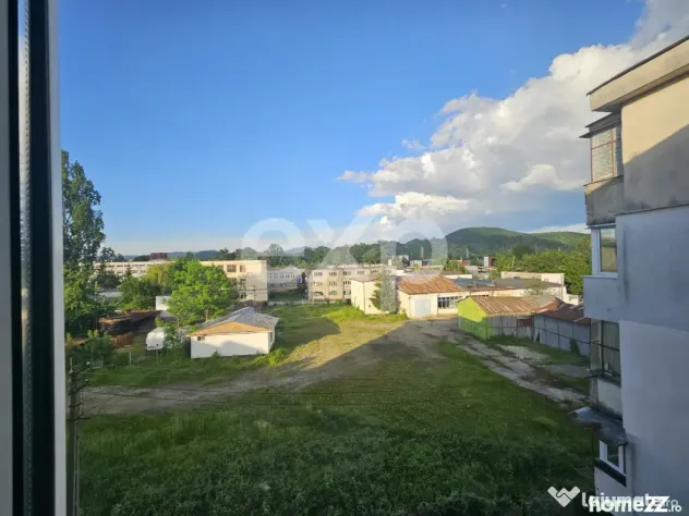 Apartament premium 3 camere decomandat, mobilat și utilat ?