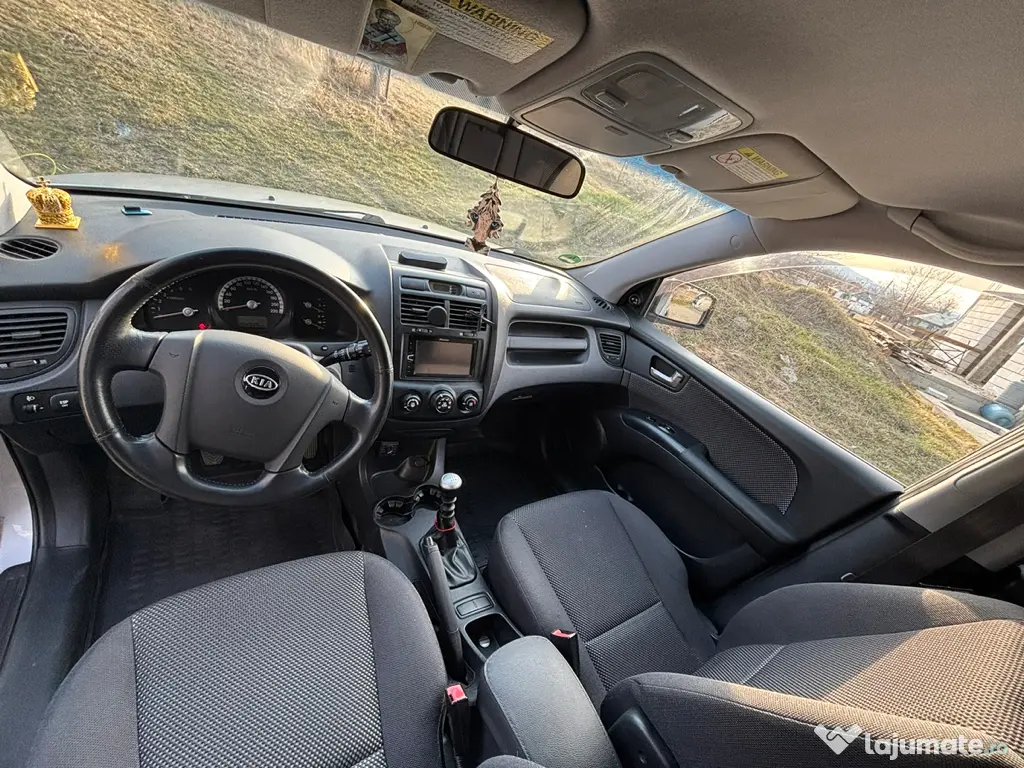 Kia Sportage 2.0 diesel 4X4 la buton
