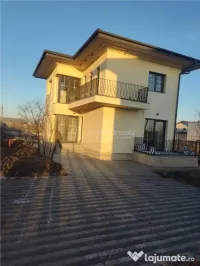 Vile individuale cu 4 camere-Mihailesti-Finisaje LUX-Toate u 
