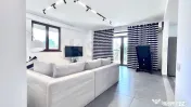 APARTAMENT SUPERB l SPATIOS l TERASA l PARCARE l BANEASA