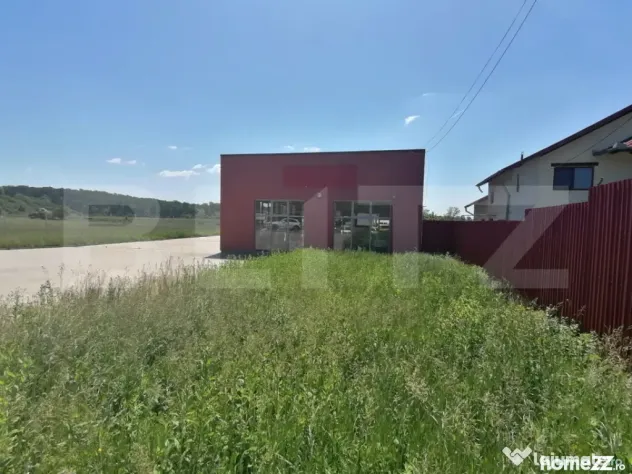Spațiu comercial cu teren generos de 2.500 mp, la intrarea - Dragomiresti (Dambovita)